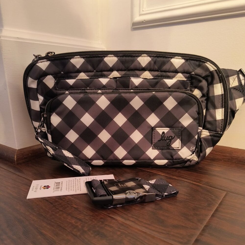Lug Hitch Belt Bag in Gingham Black with Extender Strap